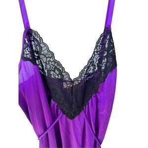 Vintage 80s Exclusively Yours Purple Full Slip  Nightgown With Black Lace Trim s